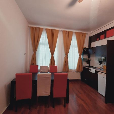 Apartamento Unirii Guest Bucarest Exterior foto